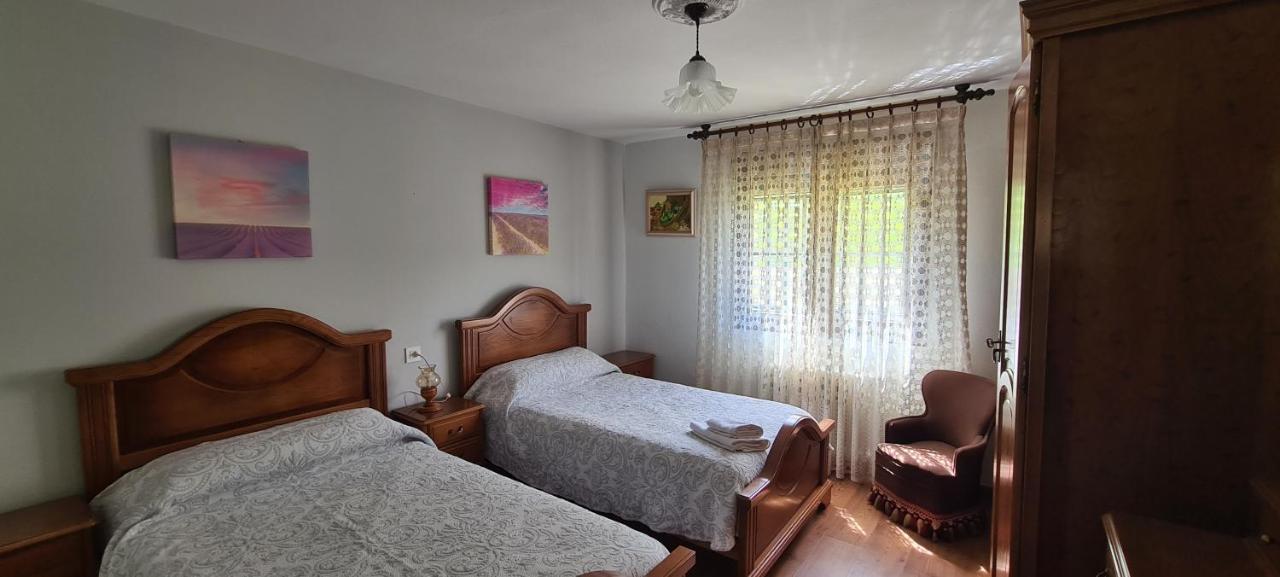 Villa Teresa Onís Buitenkant foto